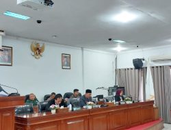 Dewan Desak Pj Bupati Bireuen Tertibkan Billboard Ilegal