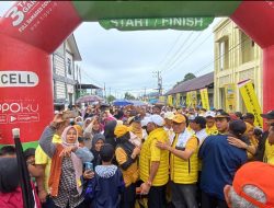 H. Mukhlis Lepas 10 Ribu Peserta Fun Walk HUT Golkar ke 60